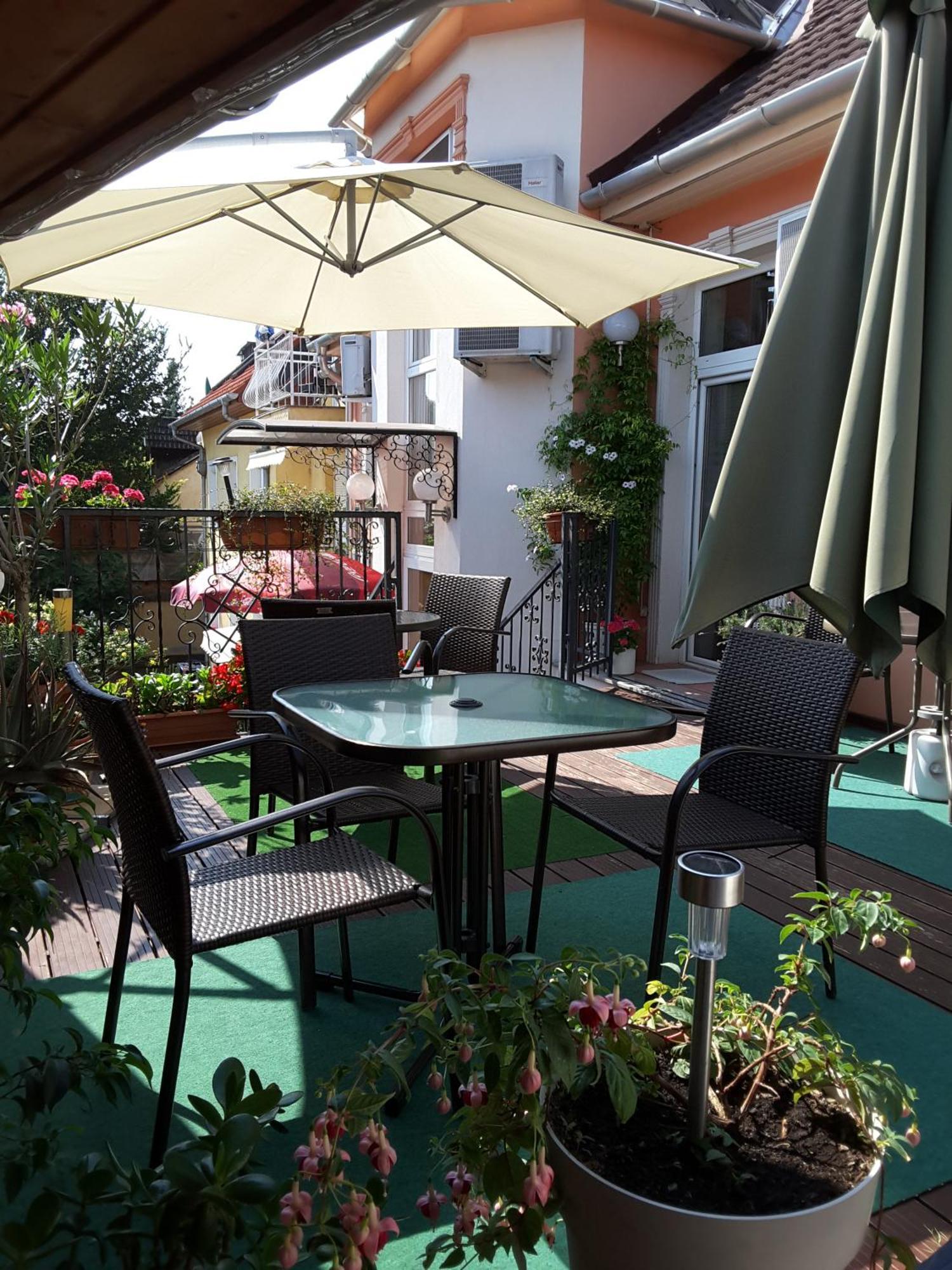 Hotel Isabell Győr Eksteriør bilde