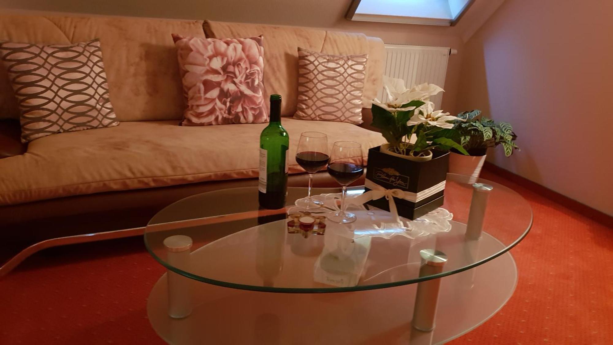 Hotel Isabell Győr Eksteriør bilde